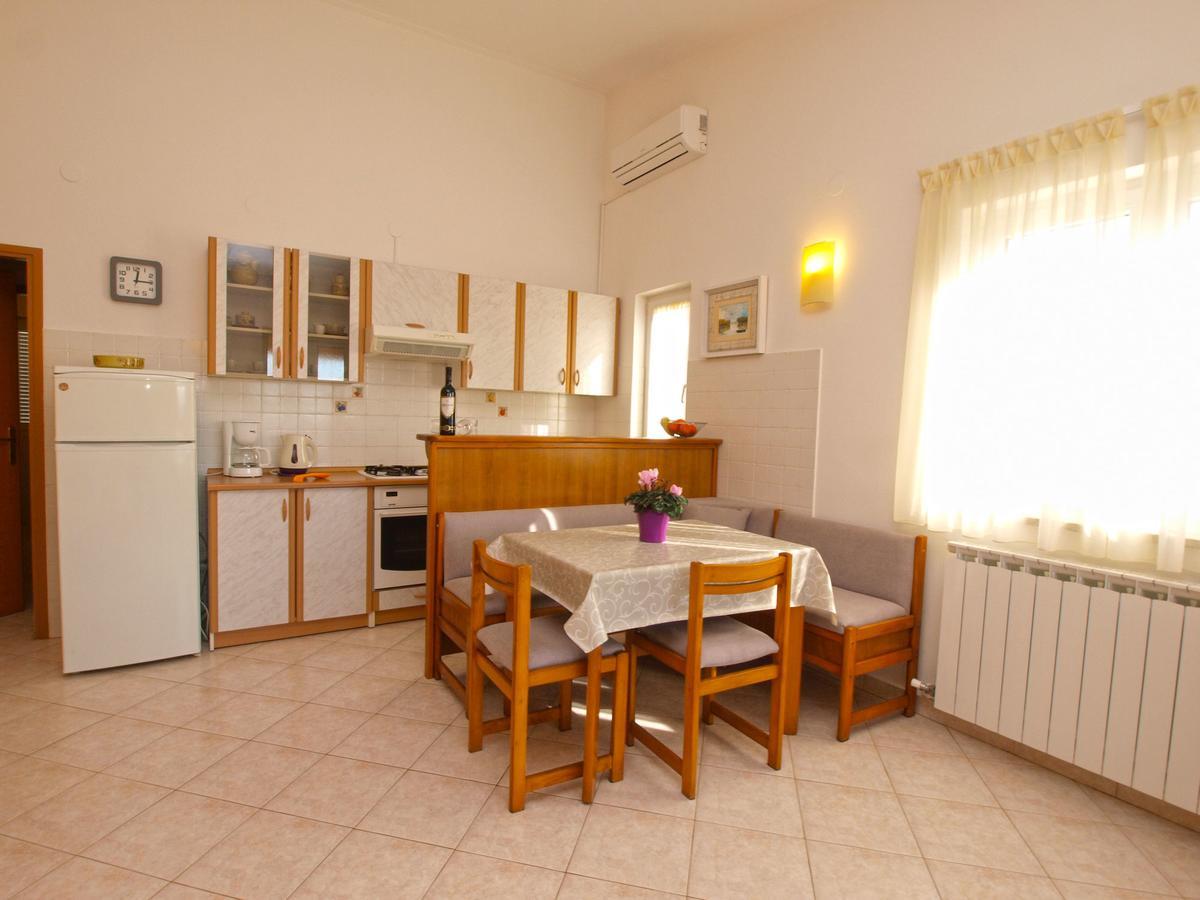 Apartments Iva 1534 普拉 外观 照片