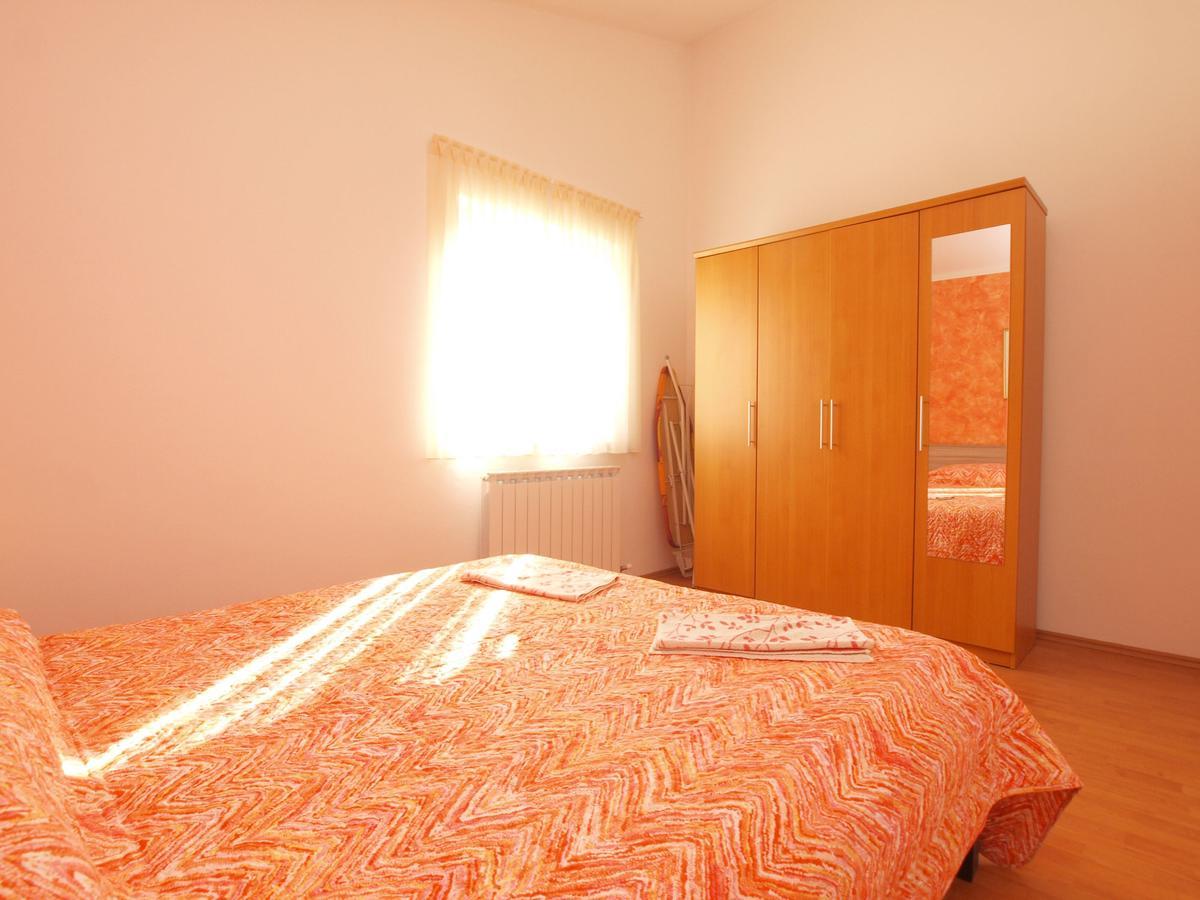 Apartments Iva 1534 普拉 外观 照片